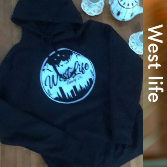 Size small West life sweater hoodie - Picture 10 of 10